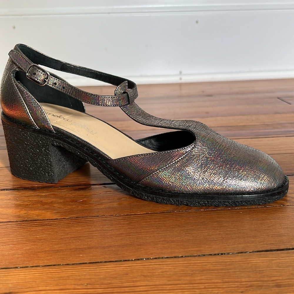 Metallic T-Strap Block Heel Women's Shoe - Multicolor